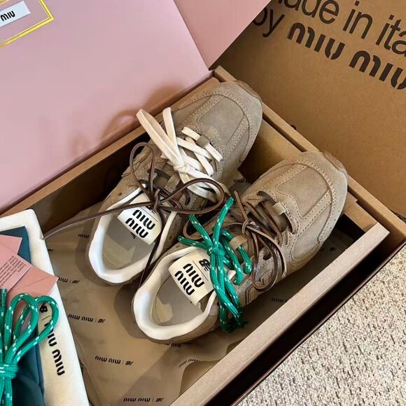 Miu Miu x New Balance 530 SL Sneakers - Picture 1 of 9